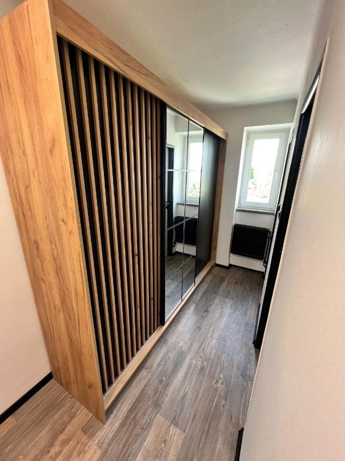 Apartman Opava S Parkovanim 외부 사진