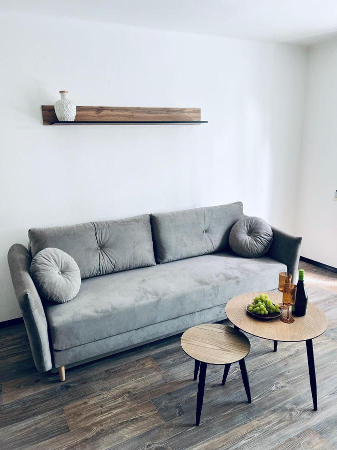 Apartman Opava S Parkovanim 외부 사진