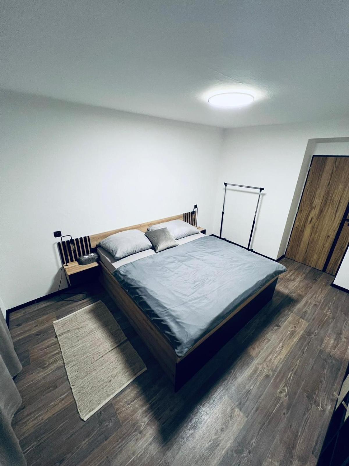 Apartman Opava S Parkovanim 외부 사진